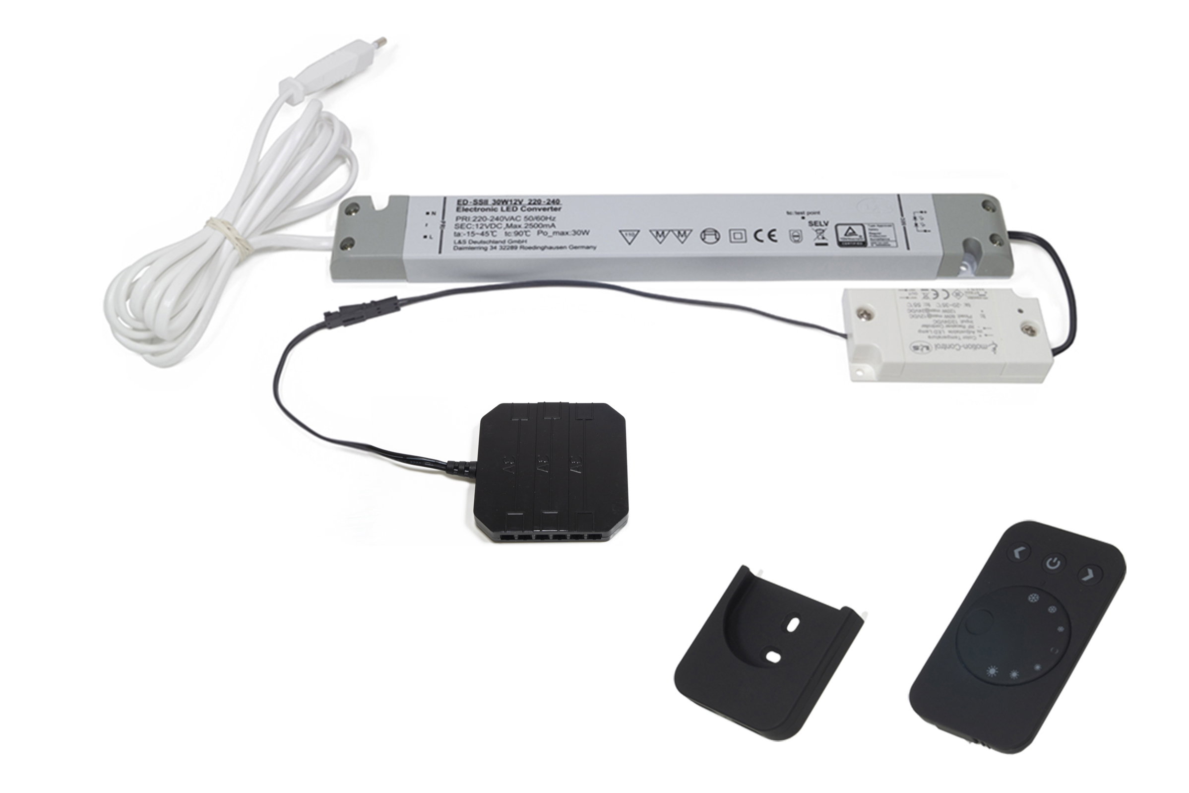 Startset trafo - 12v - 60w - met zwarte afstandsbediening - met 12-weg aansluiting - kleurtemperatuur instelbaar - 1-kanaals
